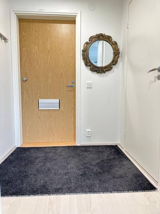 Huoneisto Juna Aseman Vieressae Vantaa Exterior foto